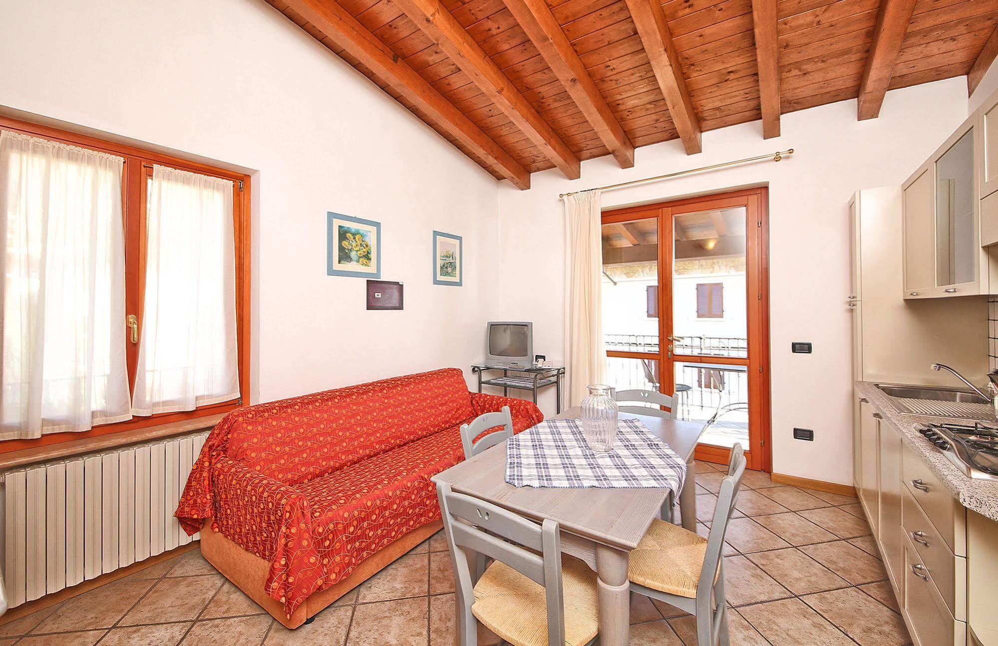 Residence Casa Gardola, Gtsgroup Tignale Esterno foto
