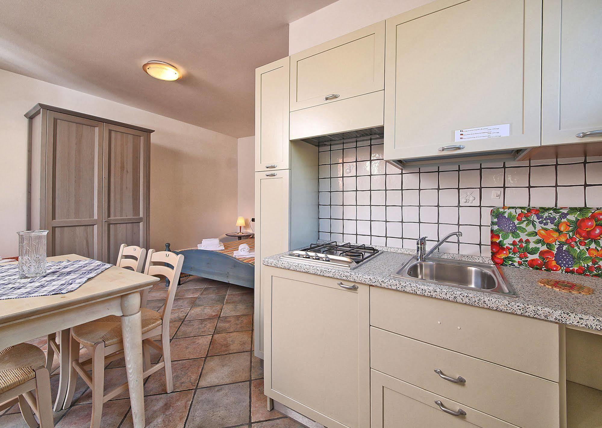 Residence Casa Gardola, Gtsgroup Tignale Esterno foto