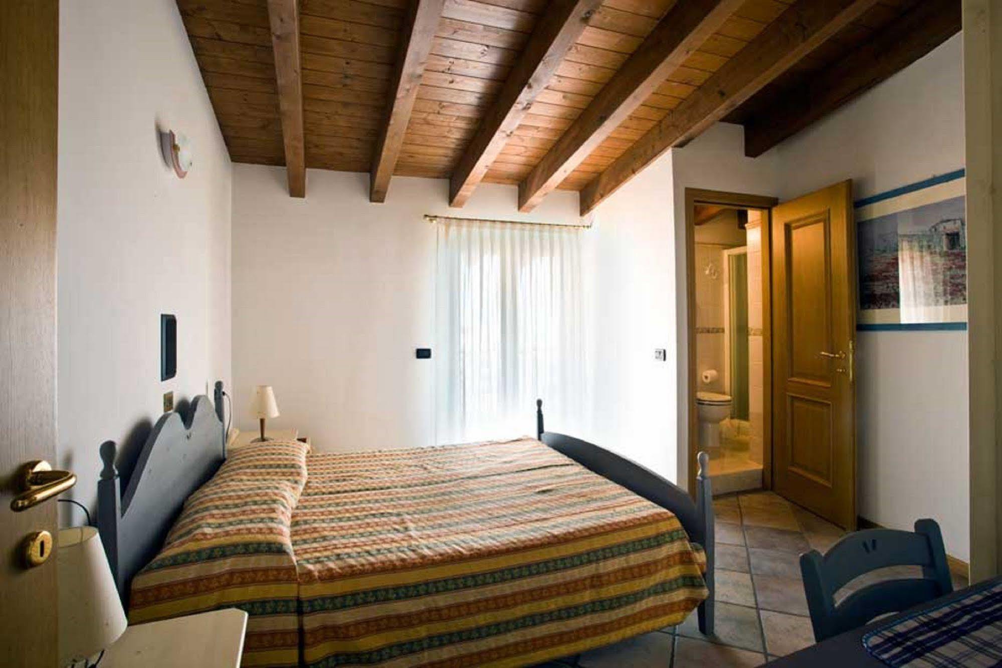 Residence Casa Gardola, Gtsgroup Tignale Esterno foto